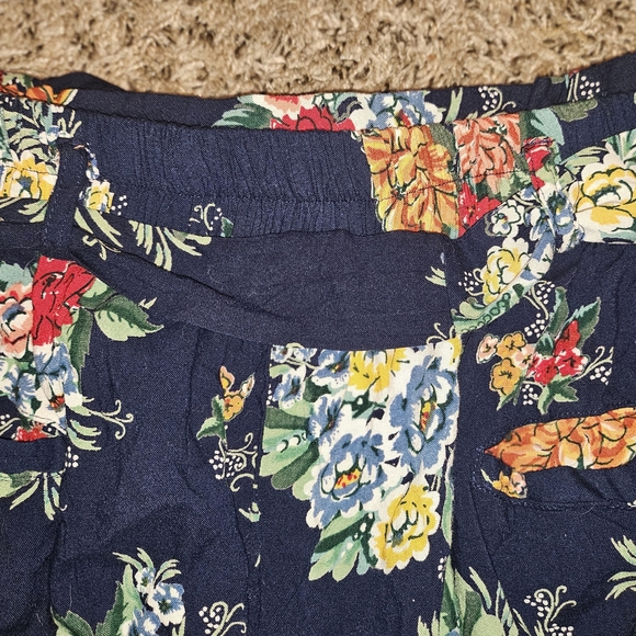 Angie Navy Floral Paperbag Waist Women's Shorts - Picture 11 of 11